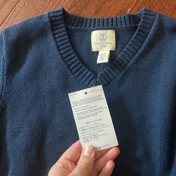 NWT lands end navy sweater - Picture 2 of 5